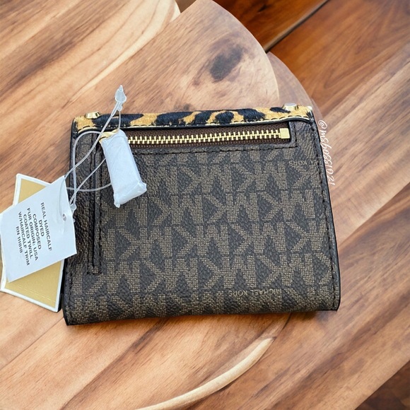 Michael Kors Eliza Large East West Open Tote W/Pouch + Matching Wallet NWT - Picture 12 of 14